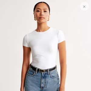 Abercrombie & Fitch Soft Matte Seamless Tuckable Baby Tee